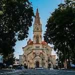 Апарт-Готель У Кірхи