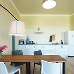 Aparthotel Апарт-Готель У Кірхи 3*