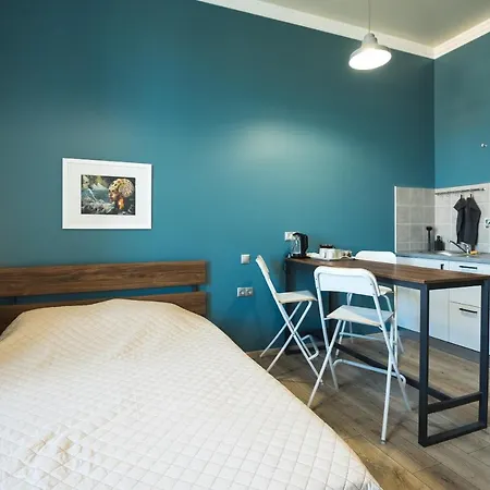 Aparthotel апарт-готель у кірхи 4*