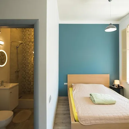 Aparthotel апарт-готель у кірхи 4*