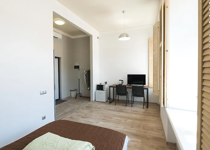 Апарт-Готель У Кірхи 3*