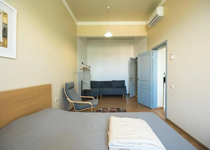 Апарт-Готель У Кірхи 3* Odessza