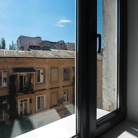 Апарт-Готель У Кірхи