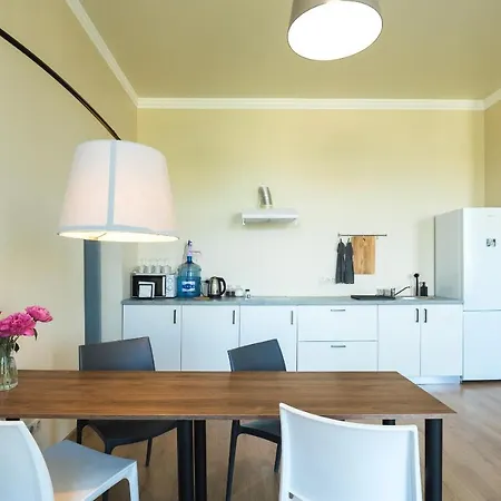 Hotel apartamentowy Апарт-Готель У Кірхи 4*